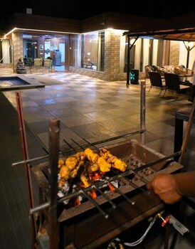 the mannat farms