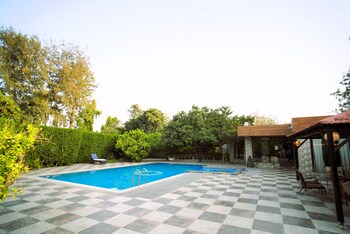 the mannat farms