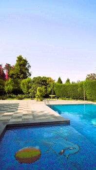 the mannat farms
