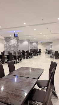 2 asfar alhiaz hotel