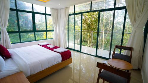 sunrise munnar by maat hotels