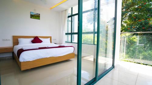 sunrise munnar by maat hotels