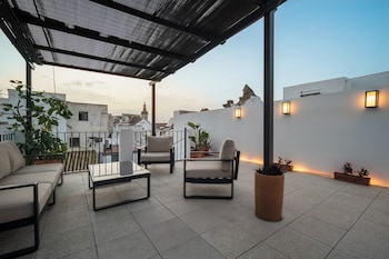 Casa Tomas Boutique Hotel,,2 star