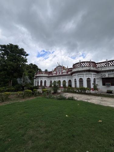 my moms village
