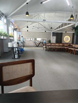 Hotel Surbhi Grant,,3 star
