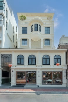 merchants gate songwat