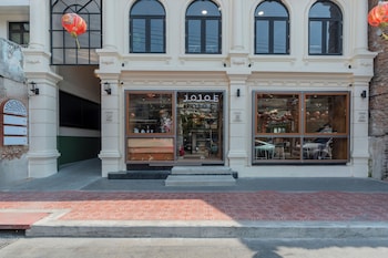merchants gate songwat