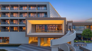 beidaihe resort vignette collection by ihg