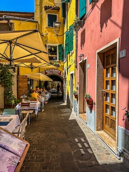 Casa Cavour Garda,,0 star