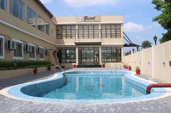 Amar Resorrt Motihari Bihar,,2 star