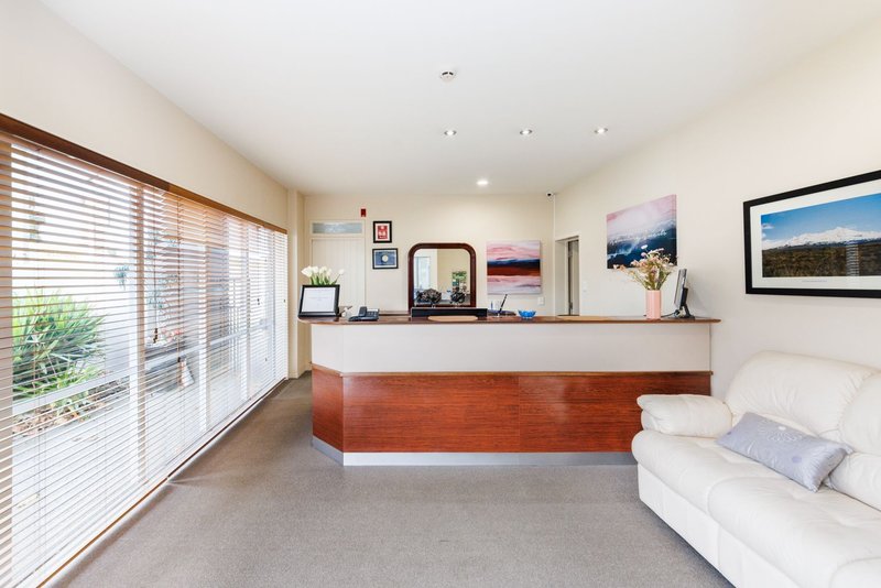 fitzherbert regency motor lodge