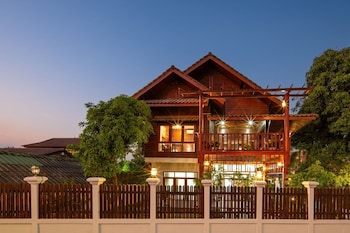 mekong riverside villa