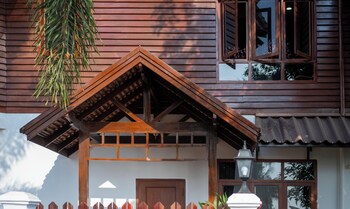 mekong riverside villa