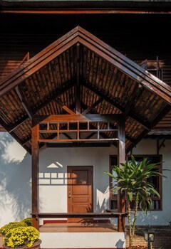 mekong riverside villa