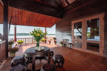 mekong riverside villa