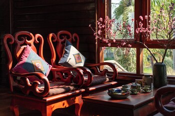 mekong riverside villa