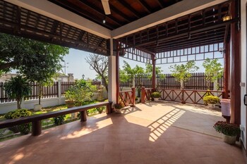 mekong riverside villa