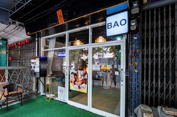 Bao The Giant Swing,,2 star