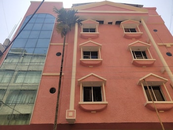 hotel tribhuvan ranchi jharkhand