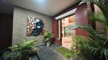 rustam villa