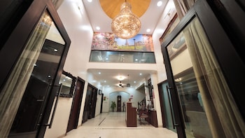 rustam villa
