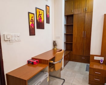 onlystay restivo golf course road