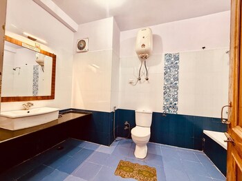the manrals resort