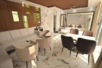 hotel sai leela inn ranchi railway st