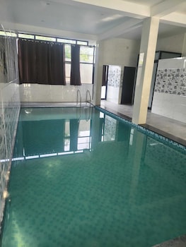 Greenway Retreat Resort,,2 star