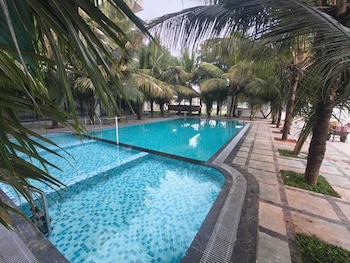 Greenway Retreat Resort,,2 star
