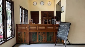 Bawangan Express,,3 star