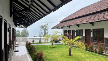 Bawangan Express,,3 star