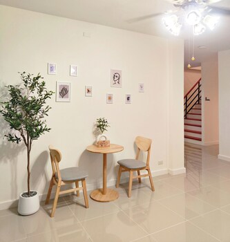 the olive house hotel