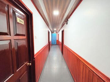 tashi yang gangtok mahatma gandhi marg