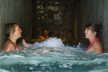 chadenas and spa