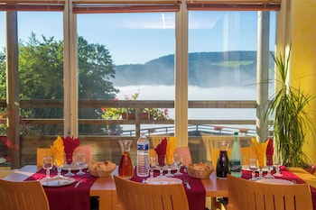 Les Hauts Du Lac,,3 star