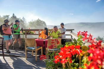 Les Hauts Du Lac,,3 star