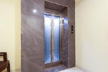 hotel dwarkadheesh