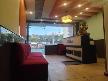 hotel dwarkadheesh