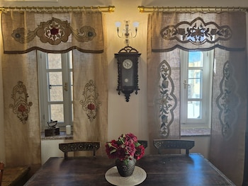 Kavcioglu Rooms,,3 star