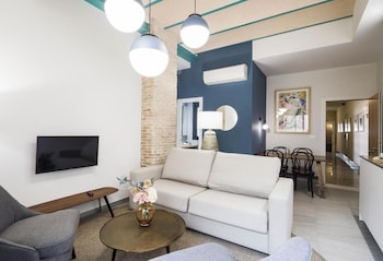 Terra Triana Apartments,Calle Alfareria 45,2 star