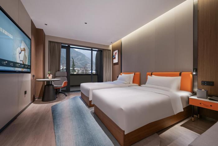 novotel jiuzhaigou opening soon