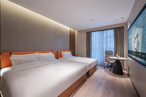 novotel jiuzhaigou opening soon