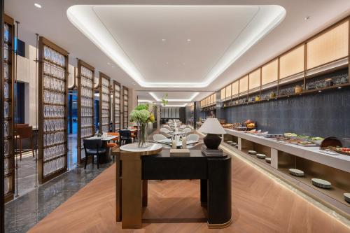 novotel jiuzhaigou opening soon