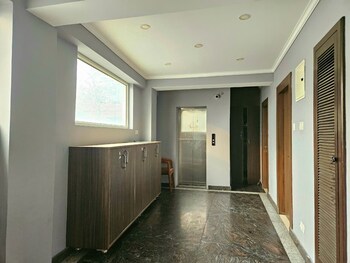 hotel gulab pure veg restaurant