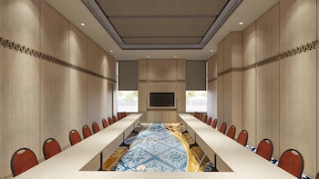 movenpick resort carita