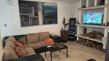 Hotel Las Gardenias,,2 star