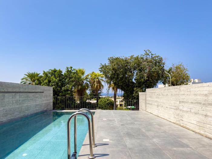 sunset park villa