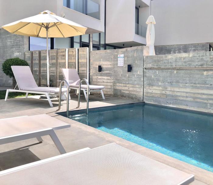 sunset park villa