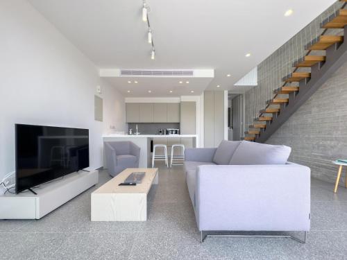 sunset park villa